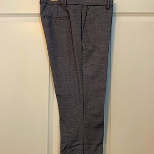 Black and white striped Ann Taylor women’s pants